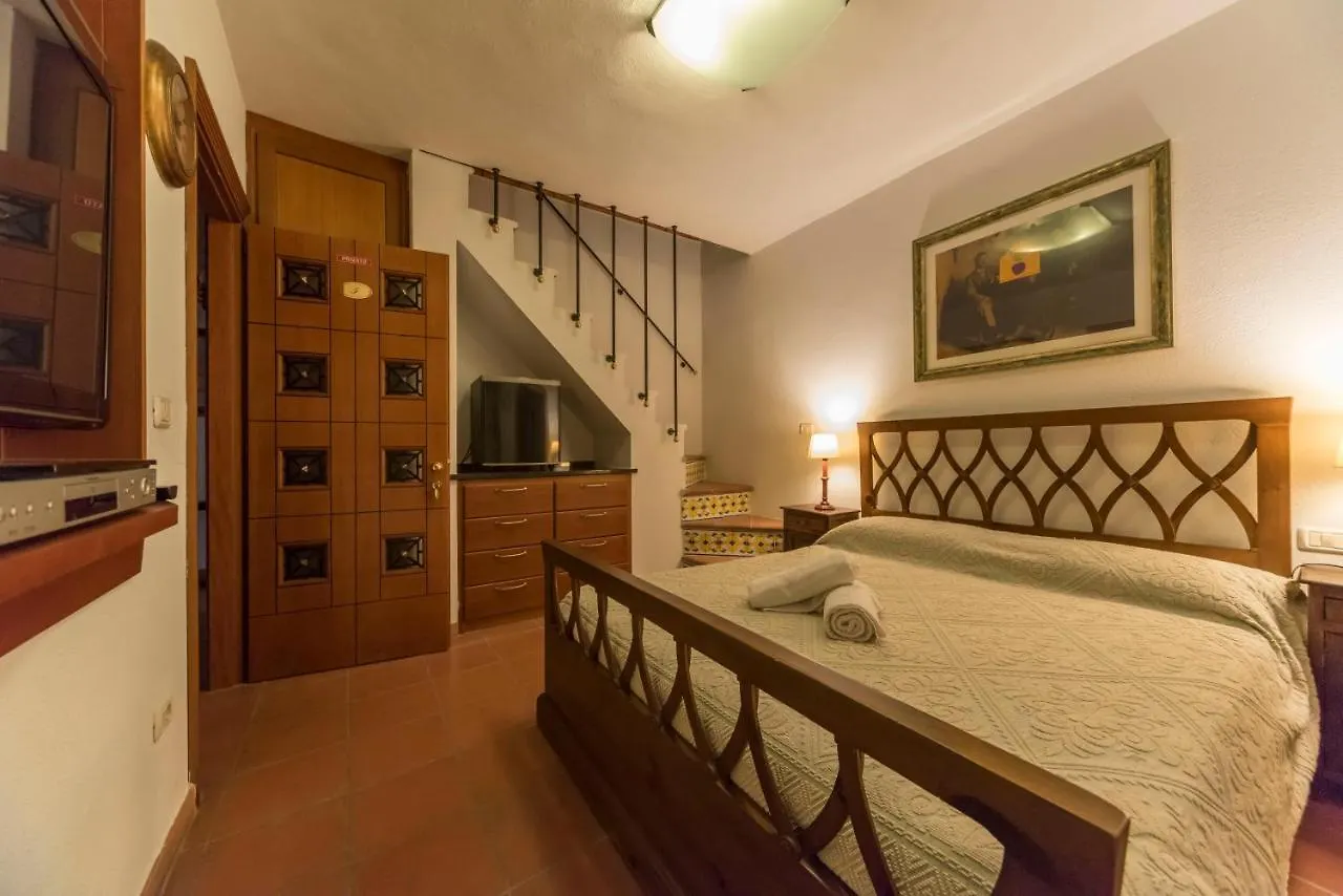 Hotel Relais Del Porto Cagliari 2*,  Włochy